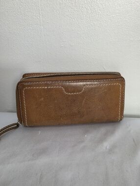 Brown Leather Zip Wallet Wristlet